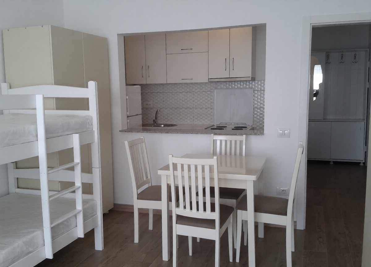 Studio à louer dans le quartier des muhaxherëve (2)