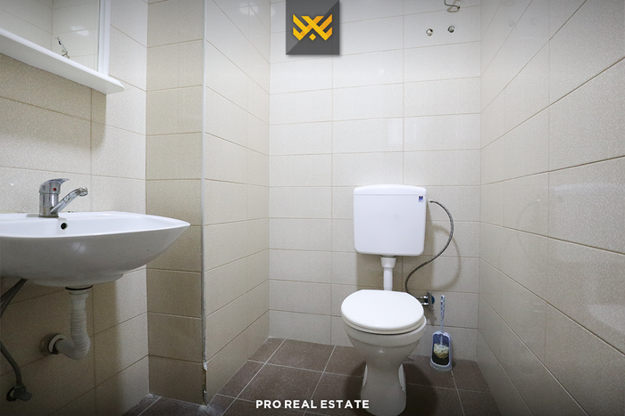 Espacio de 75m² en venta en Tophane