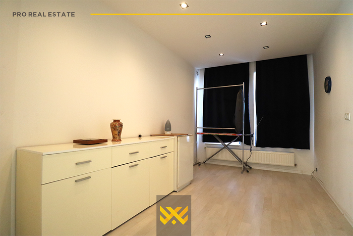 Maison de 250m² à vendre à bërnicë. (5)