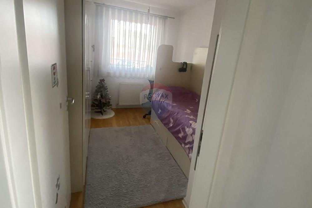 Appartamento in vendita 81,21 m² a Fushë Kosovë.