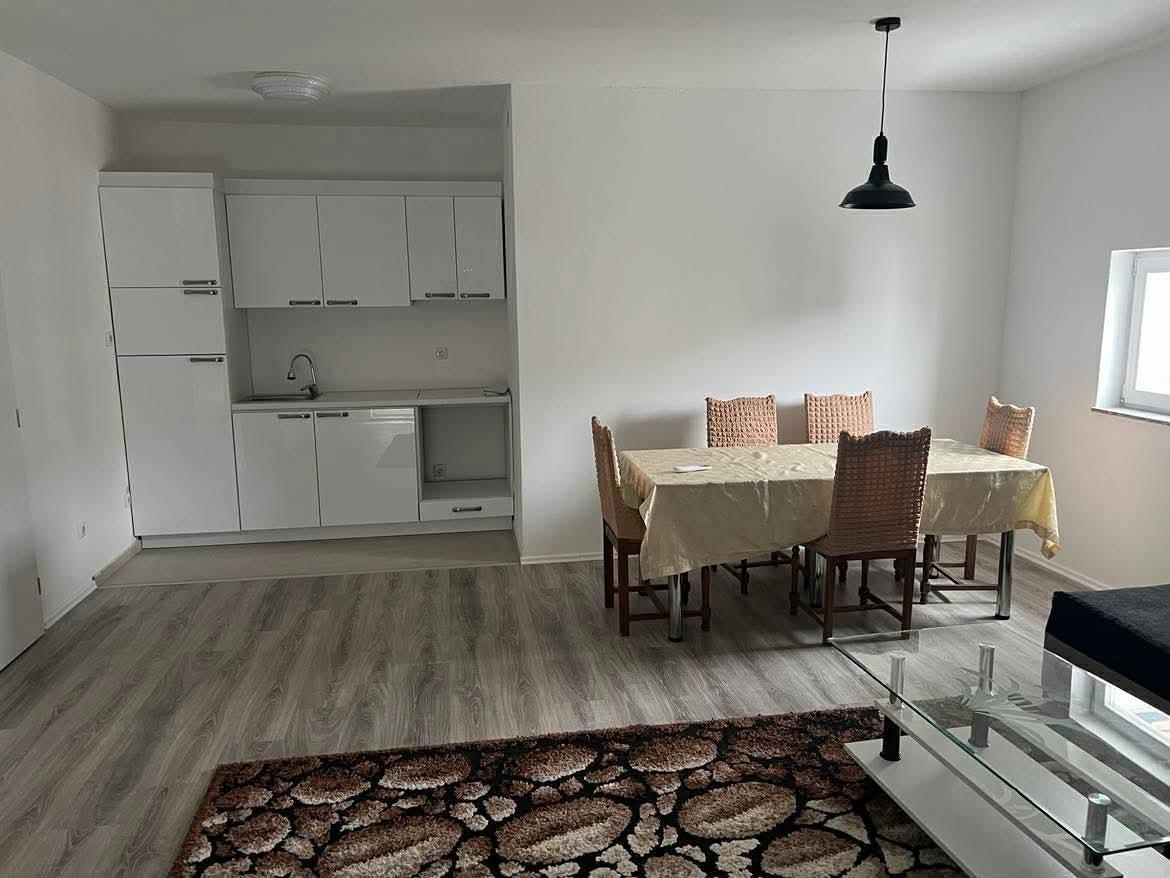 2+1 wohnung zur miete in lagjen e spitalit
