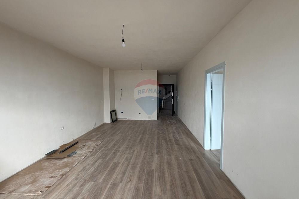 Apartamento en venta calle gjergj arianiti