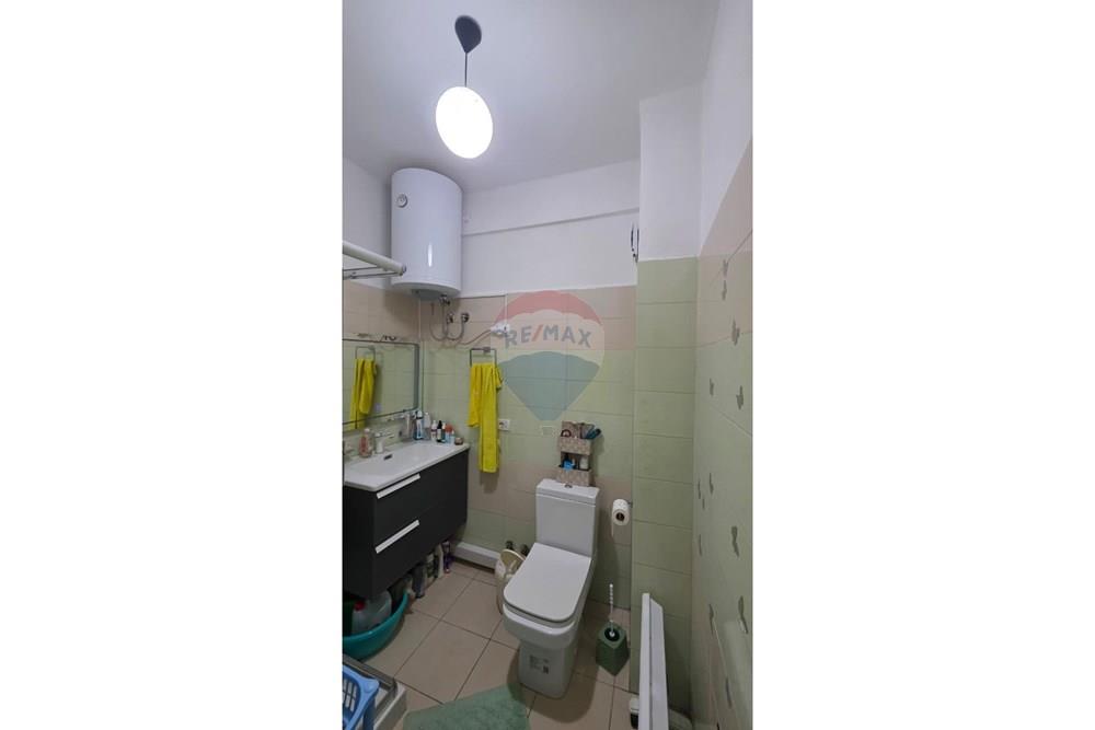 Apartament 1+1 për shitje lungomare, Vlorë
