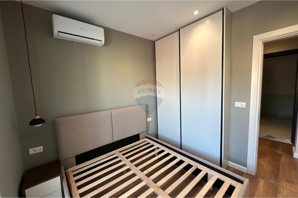 Apartamento en venta 1+1 cerca de mine peza, muy cerca del centro de Tirana! (7)