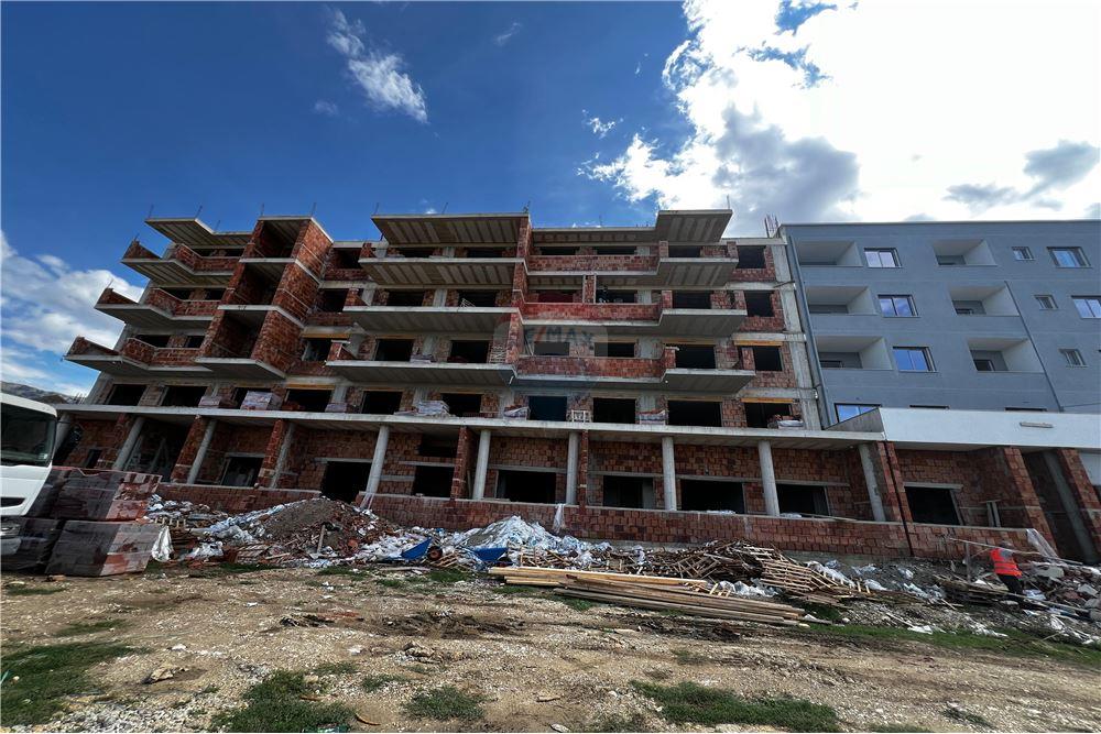 Rruga e orikumit, Vlorë