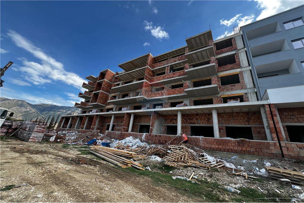 Rruga e orikumit, Vlorë