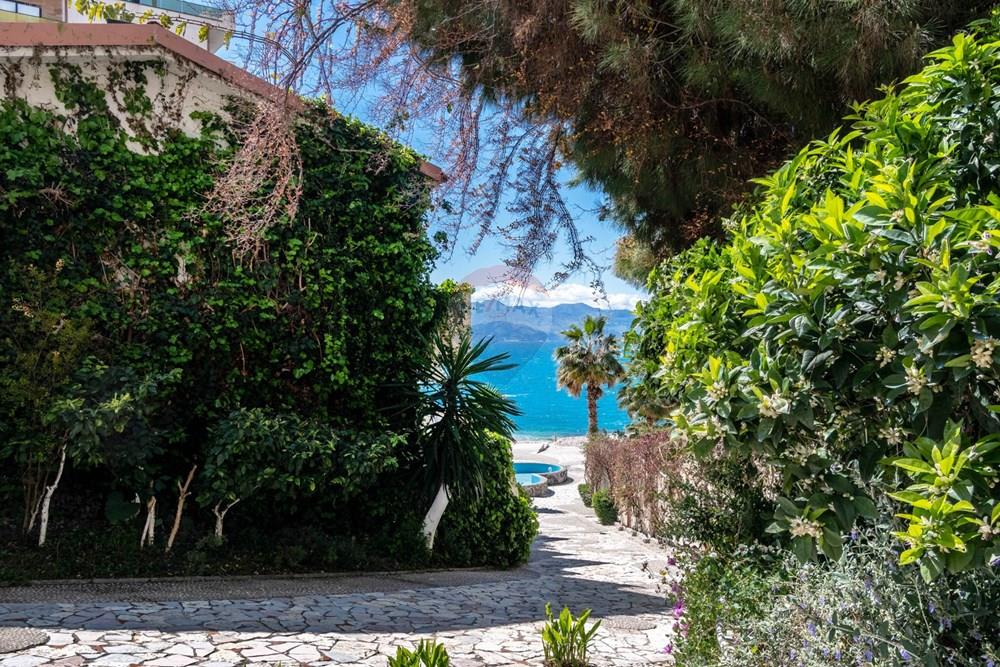 Appartement exclusif à vendre dans l’un des resorts les plus prestigieux des balkans, bougainville bay resort & spa, à Saranda.