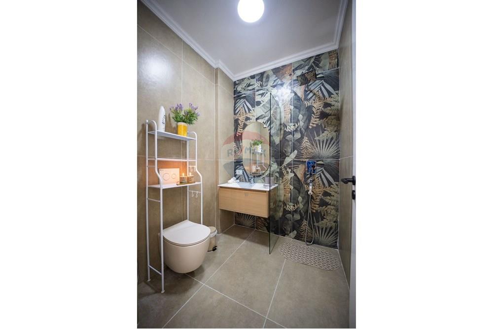 Ofrecemos en venta un apartamento 1+1 con plaza de parking en dhermi. (2)