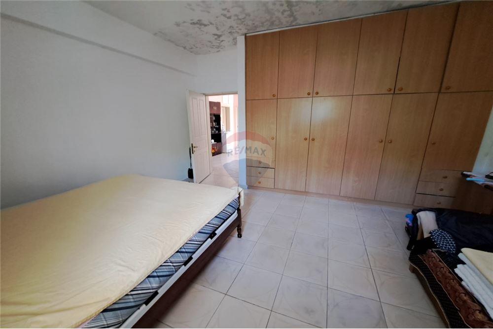 Shitet shtëpi private me sipërfaqe ndërtese prej 152m² dhe sipërfaqe trualli prej 456m²: