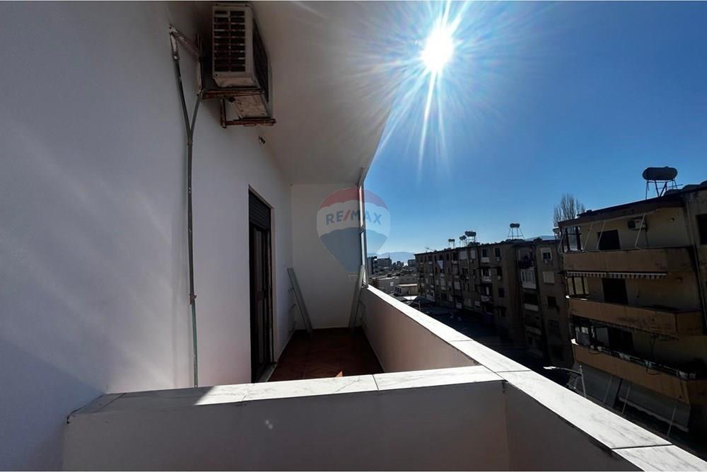 Via zaho koka, Vlorë (8)