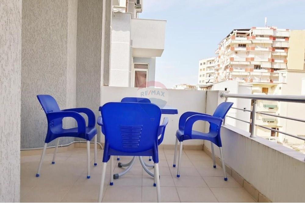 Shitet apartament i tipologjise 1+1, sarande
