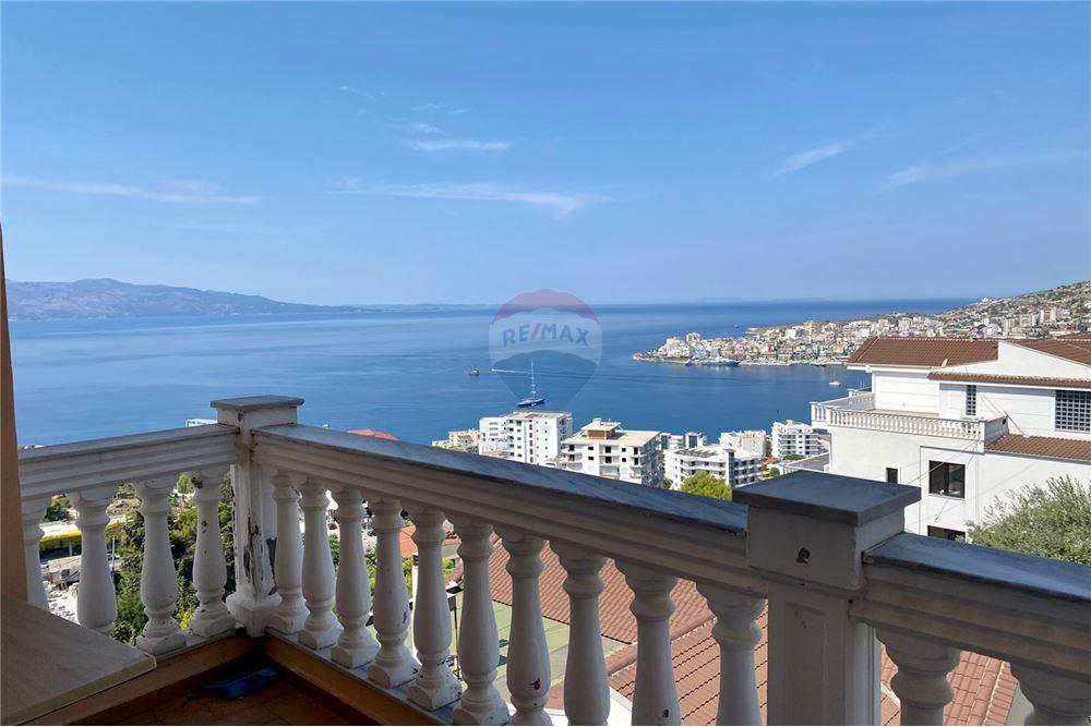 Appartement à vendre 2+1 à Sarandë