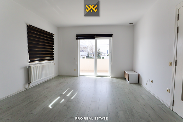 Casa de 300m² para #alugar em Çagllavicë