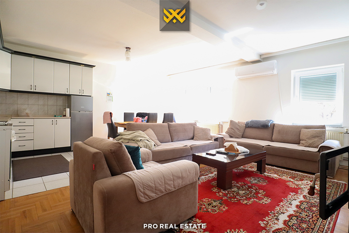 Casa de 500m² en venta en tokbashqe