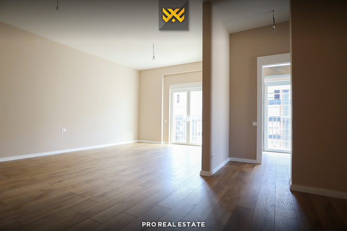 Duplex - penthouse 260m² + 80m² terrasse à #vente à Prishtina e Re (4)