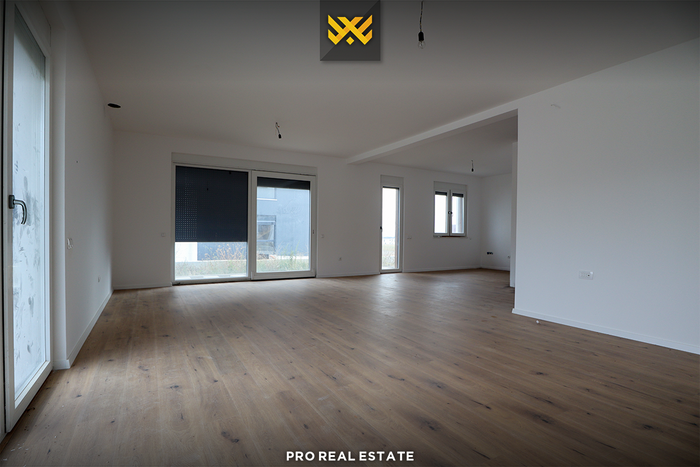 Casa de 260m² à vendre em Çagllavicë (3)