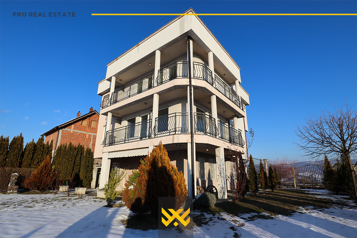 Haus 500m² zum verkauf in kodra e trimave (6)