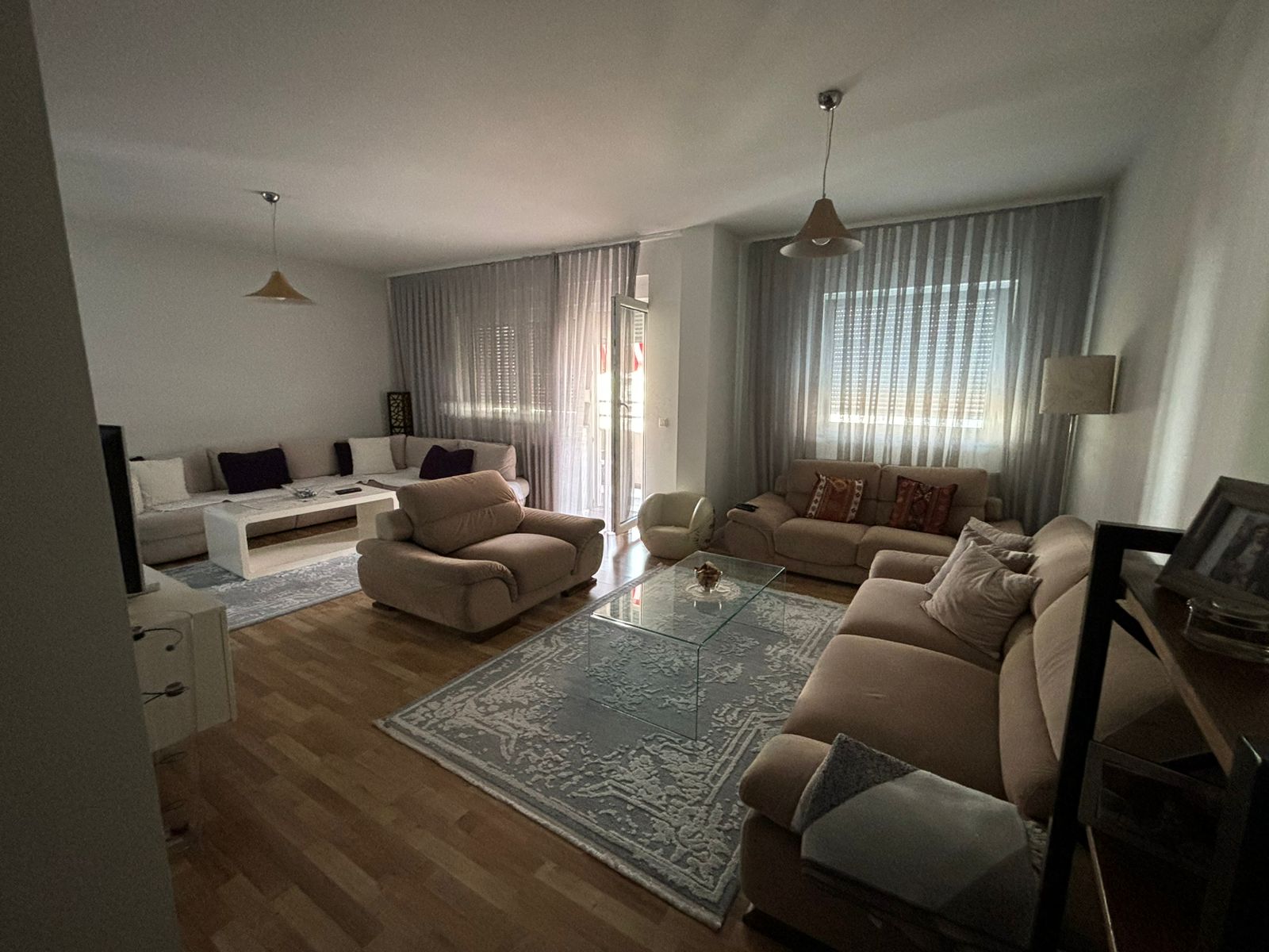 Apartamento à venda na rua c