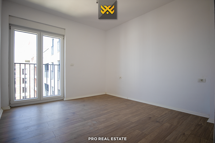 Banesë penthouse 148.89m² + 113.26m² për #shitje te Mati 1. (3)