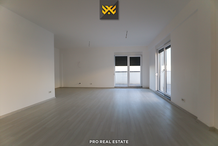 Apartamento - ático 270m² + 180m² terraza en #venta en Prishtina e Re