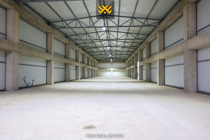 Depo 570m² me #qira në magjistralen Prishtinë - Ferizaj