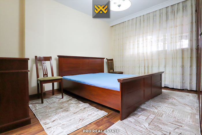 Apartamento de 80m² en alquiler en el casco antiguo