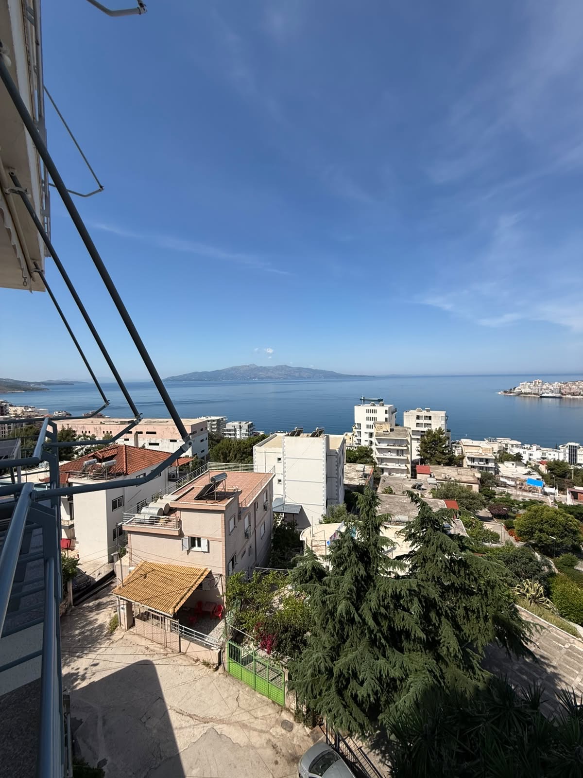 Pamje e gjelbër dhe elegance