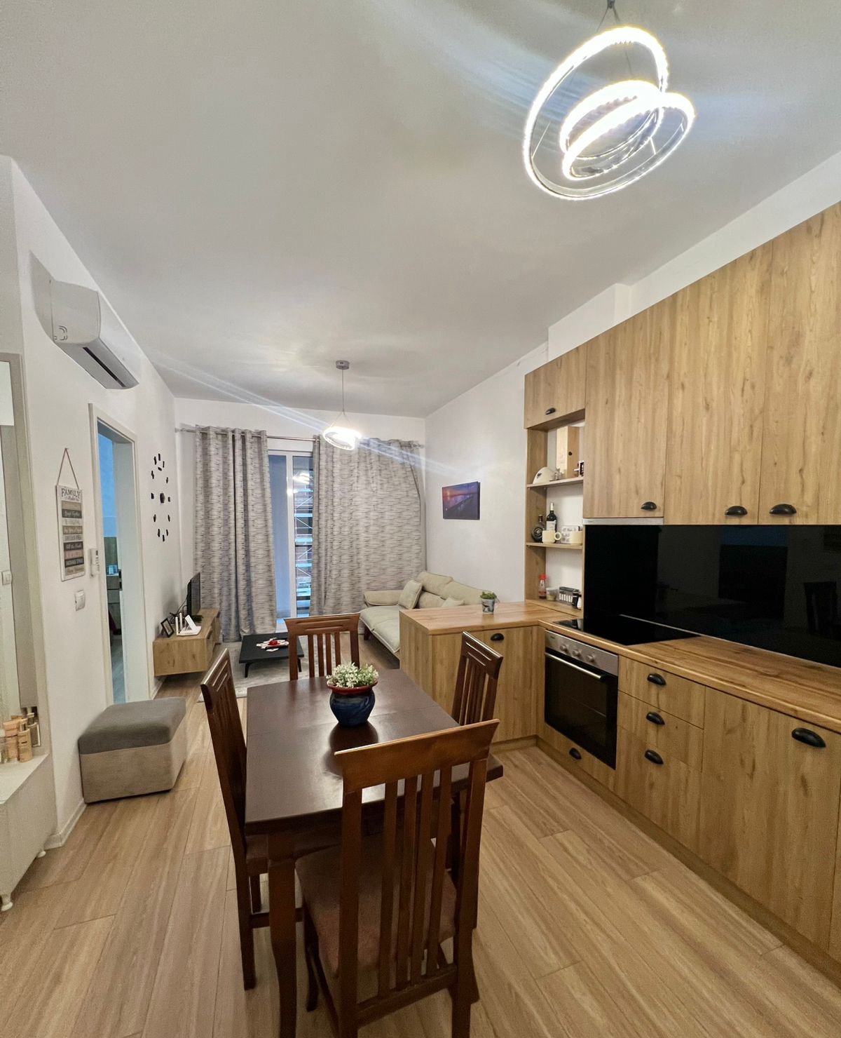 Affitto | appartamento 1 + 1 | stazione dei treni | 450 €/mese (6)