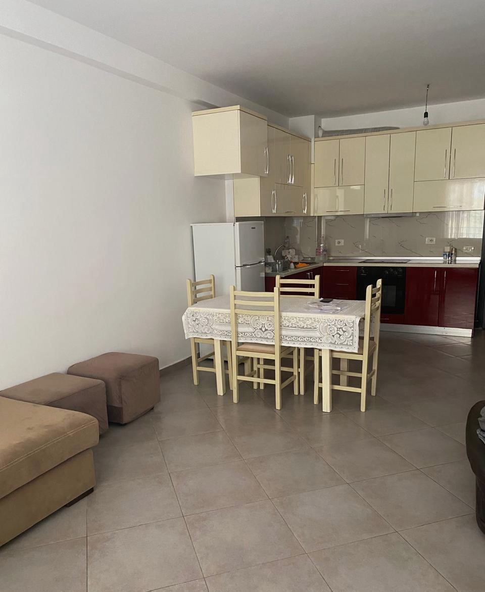 Qera | apartment 2 + 1 | kodra e diellit | €550/month