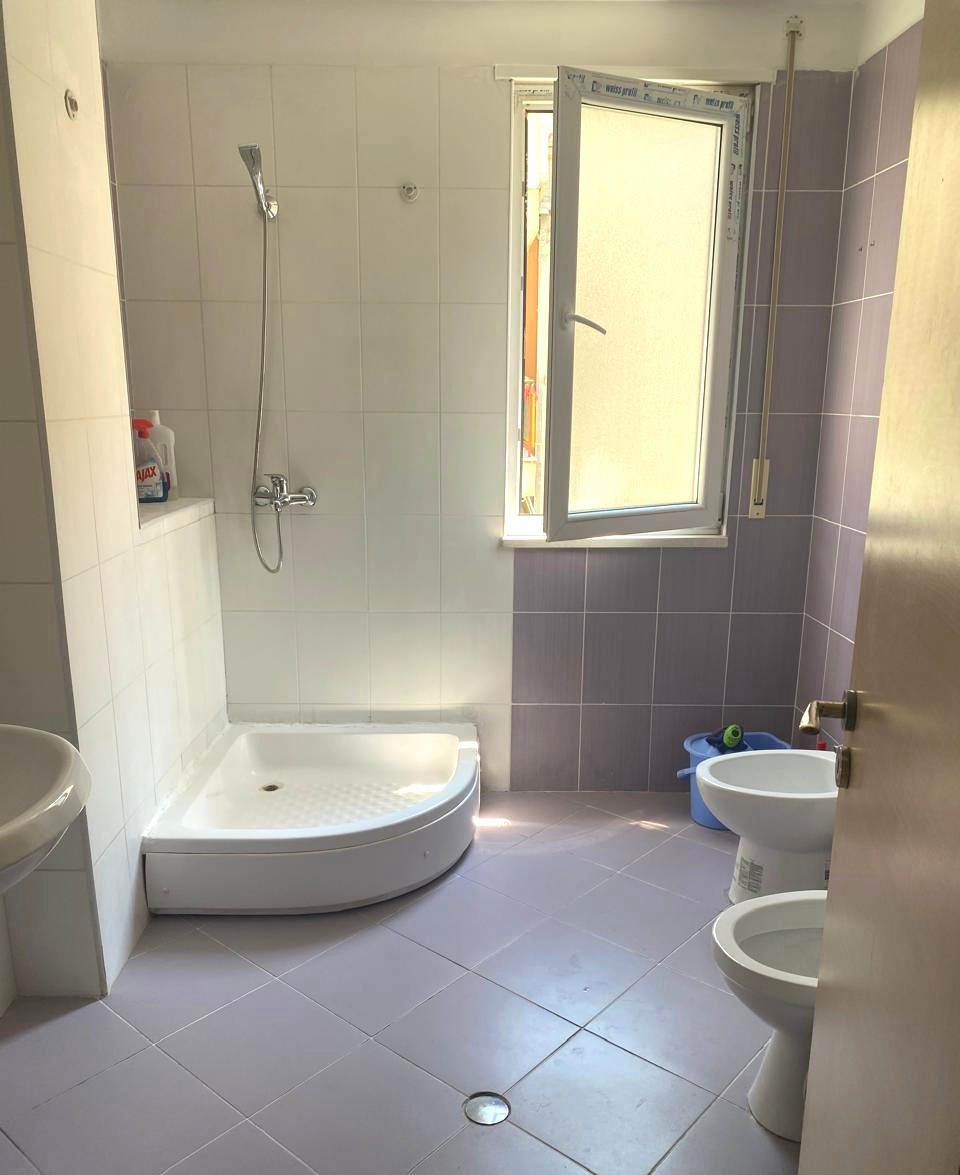 Qera | apartment 2 + 1 | kodra e diellit | €550/month
