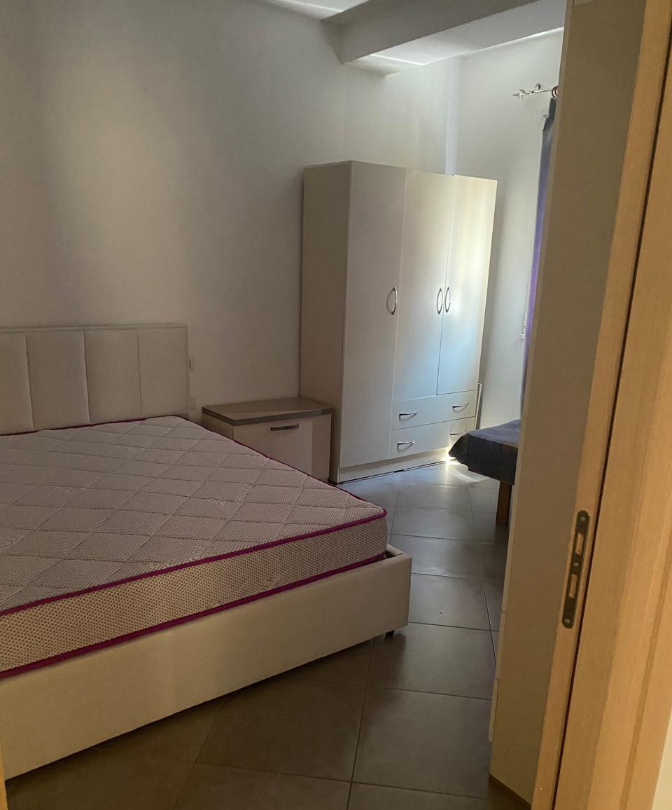 Qera | apartment 2 + 1 | kodra e diellit | €550/month