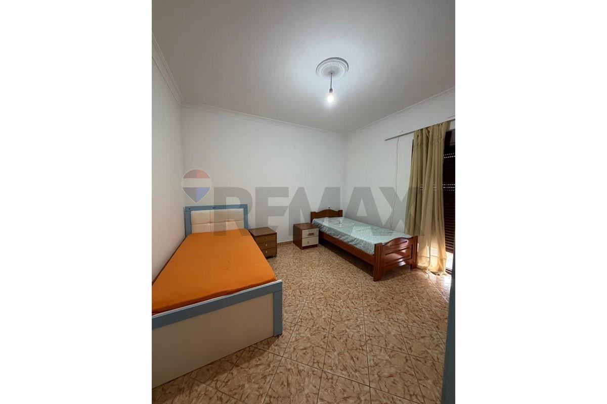 Apartamento 2+1+2 para alugar, segundo andar da vila em selite (8)