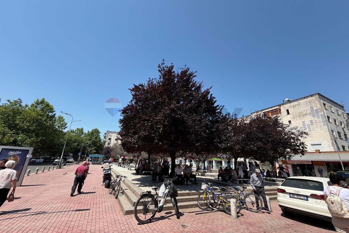 Ambiente in vendita