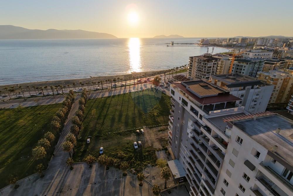 Vente studio + appartement 1+1 à lungomare avec vue imprenable sur la mer