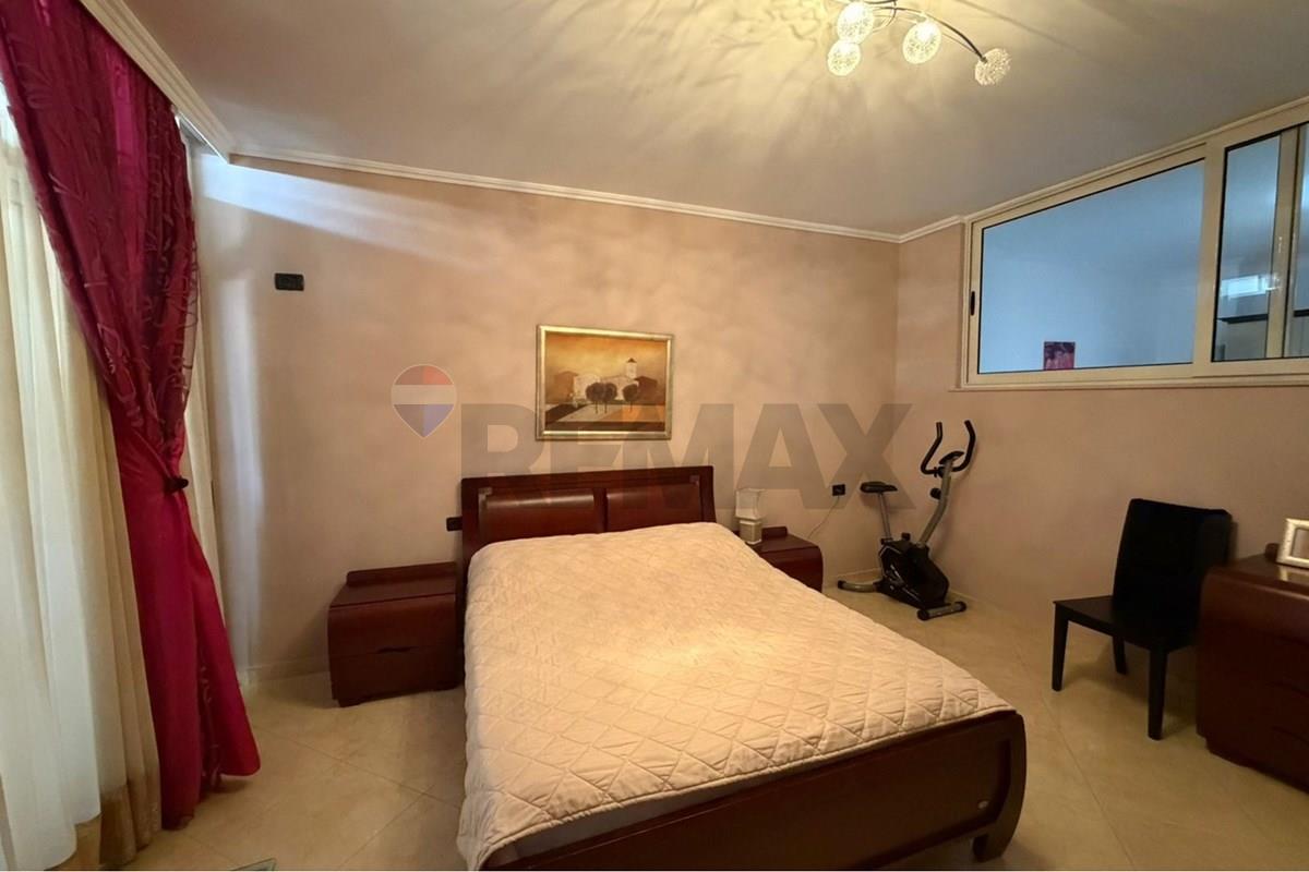 Apartament 2+1 për shitje ne Astir prane vila l