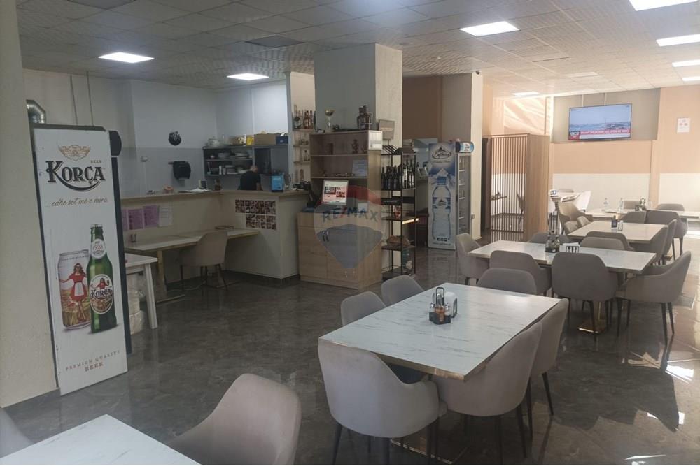 Business bar-restaurant for sale located on besim alla street in Yzberisht area