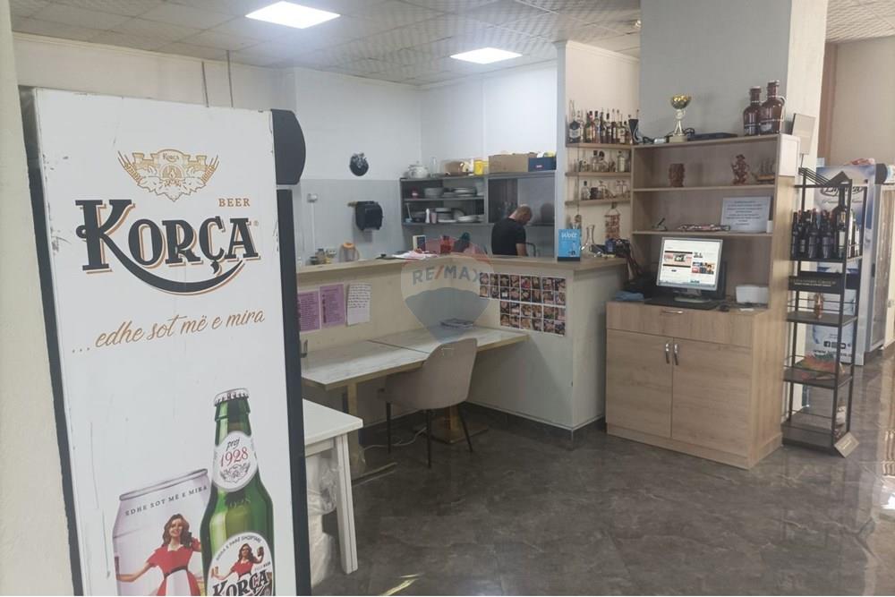 Business bar-restaurant for sale located on besim alla street in Yzberisht area