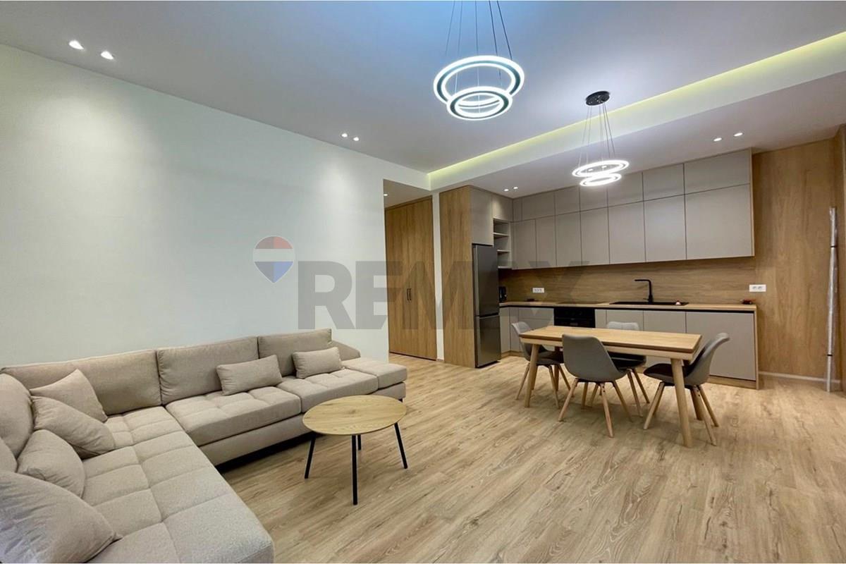 Jepet apartament 2+1+2 tualete me qira tek kompleksi delijorgji.