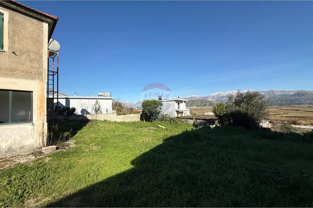 Villa a 2 piani in vendita a vrion