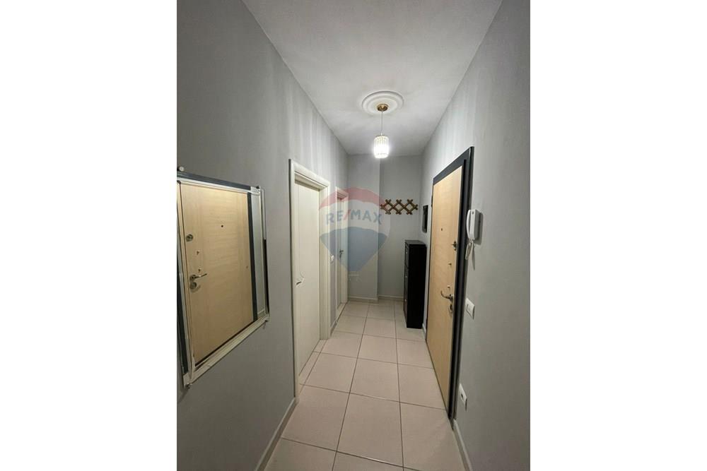 Apartamento 1+1 para alugar, em um prédio novo perto do teatro migjeni, Shkodër. (3)