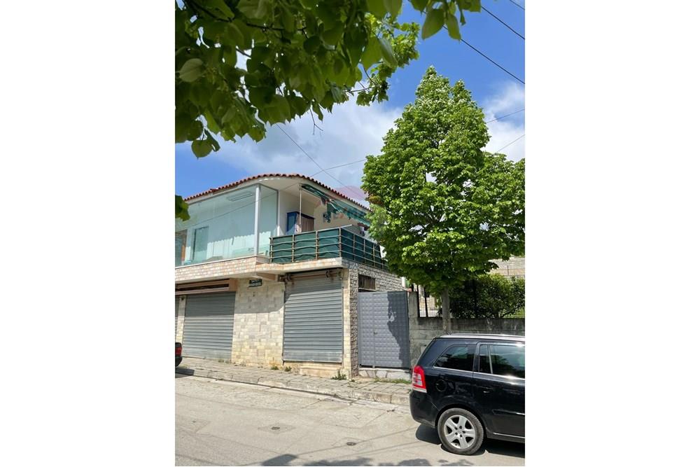 Private house for sale in llukan prifti neighborhood, kucove