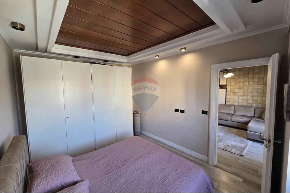 Apartment for sale 1+1+gazoniere in downtown 9-storey building