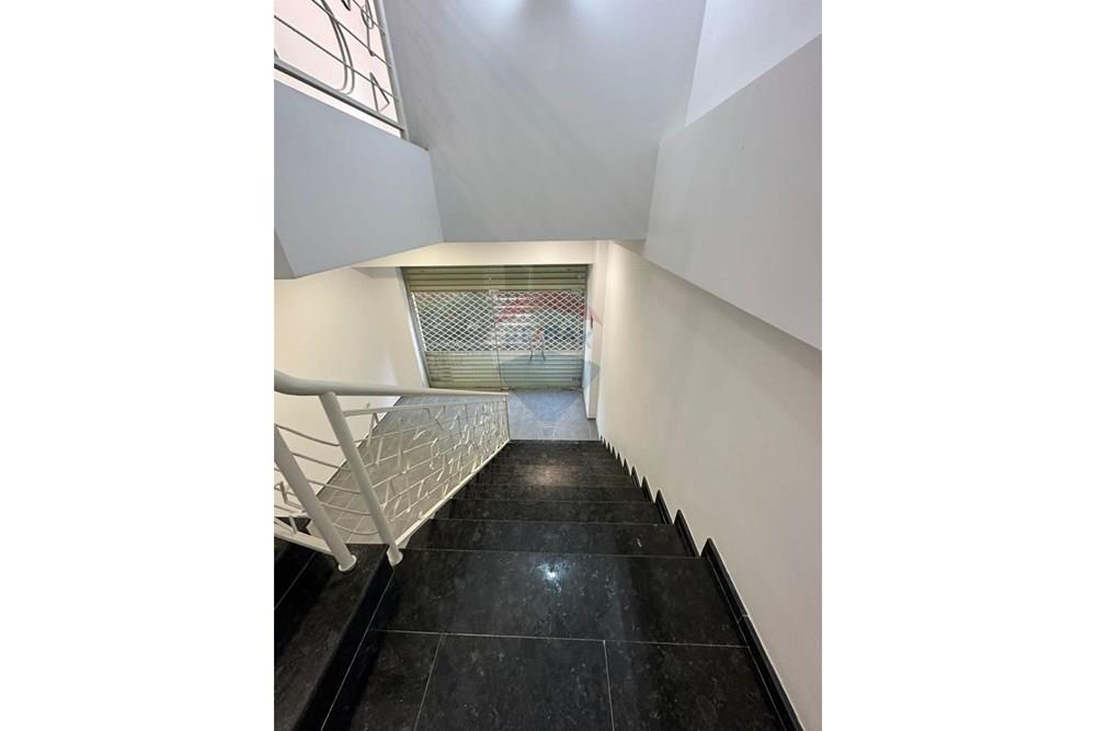 Apartamento + loja à venda em fresk!