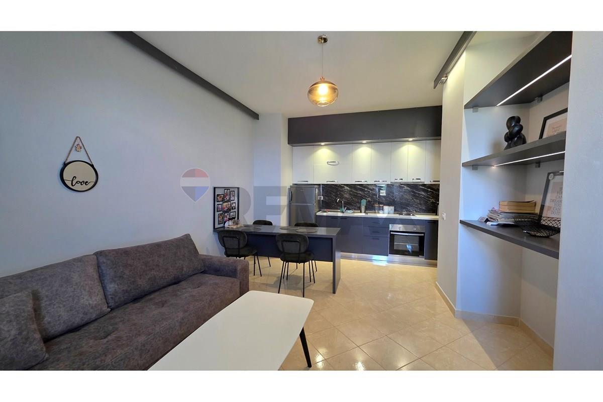Appartement 1+1 à vendre à Vlorë (5)