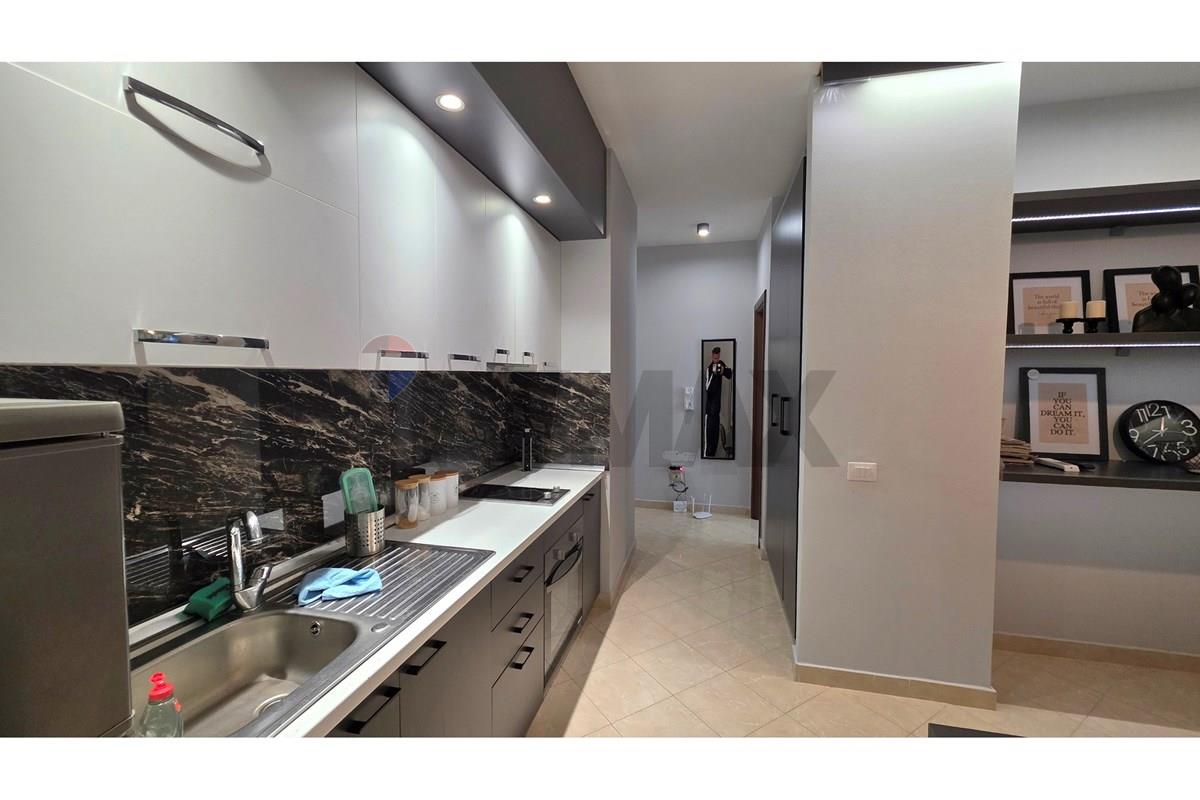 Wohnung 1+1 zum verkauf in Vlorë