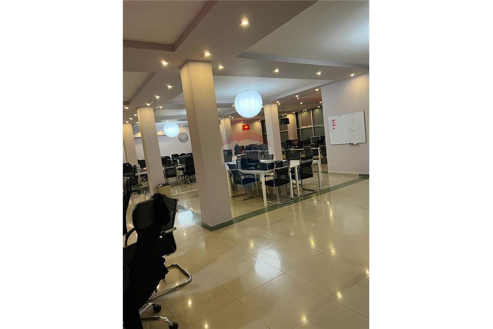 Ufficio in affitto in edificio commerciale di 5 piani ad Astir - adatto per aziende, istituzioni e showroom (5)