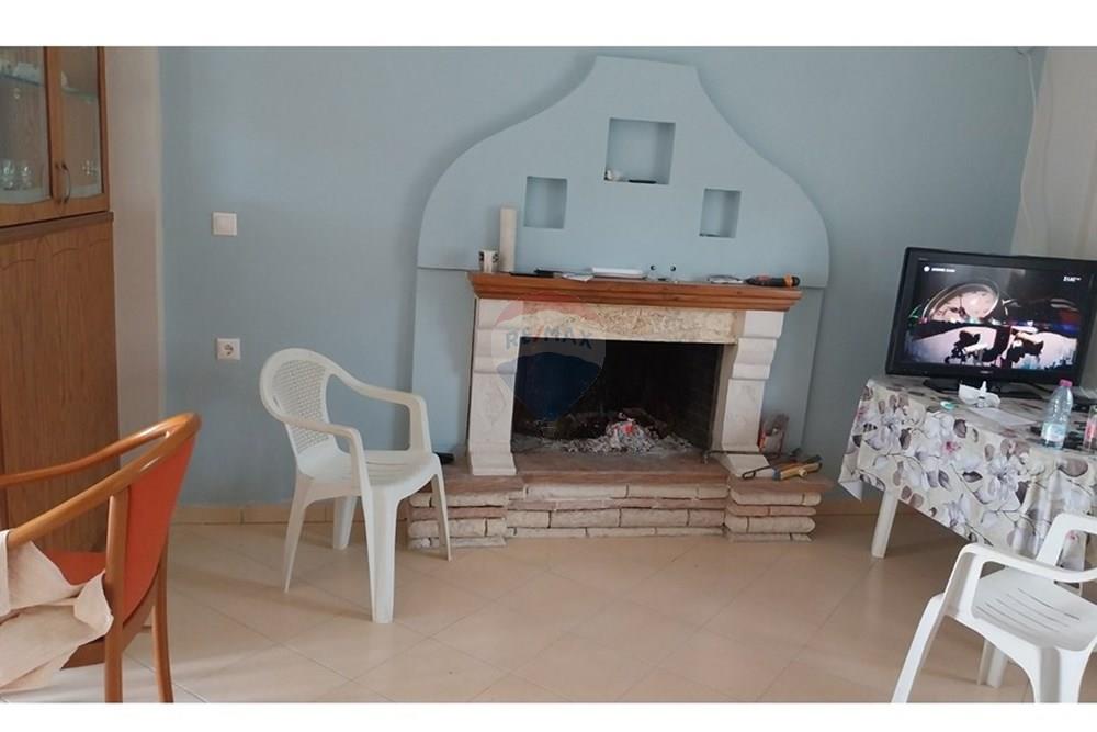 Livadhja, Sarandë