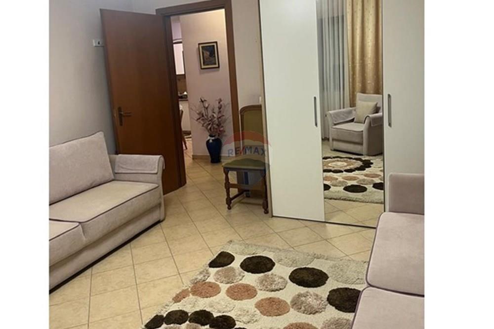 Appartamento in affitto 2+1+2 rruga e kavajës