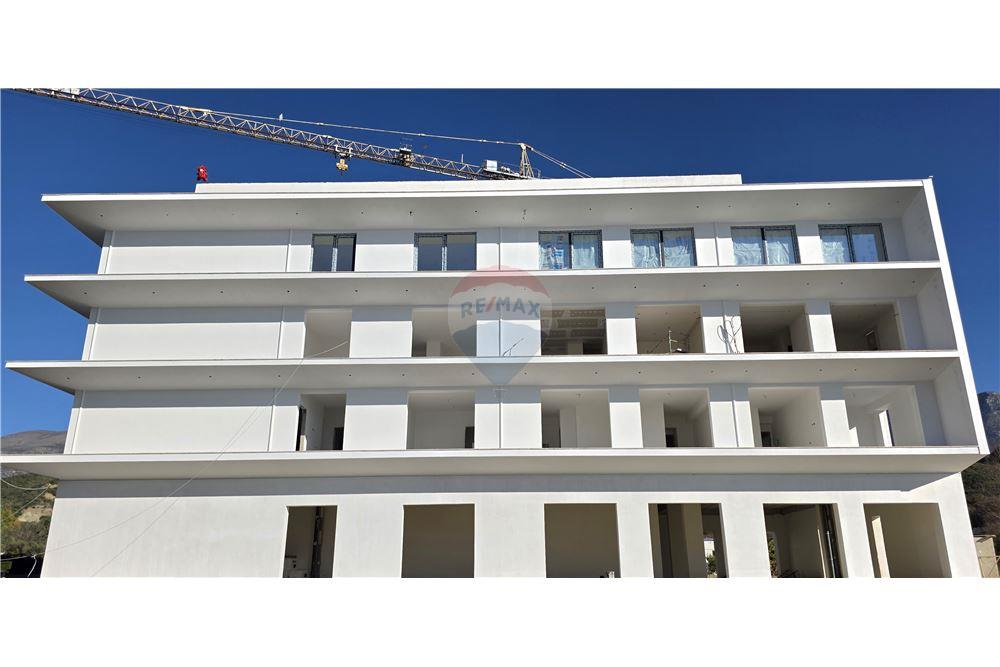 Appartements 1+1 avec différentes superficies à vendre à radhime (4)