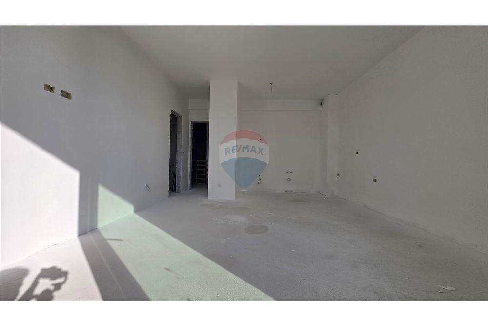 Appartements 1+1 avec différentes superficies à vendre à radhime (7)